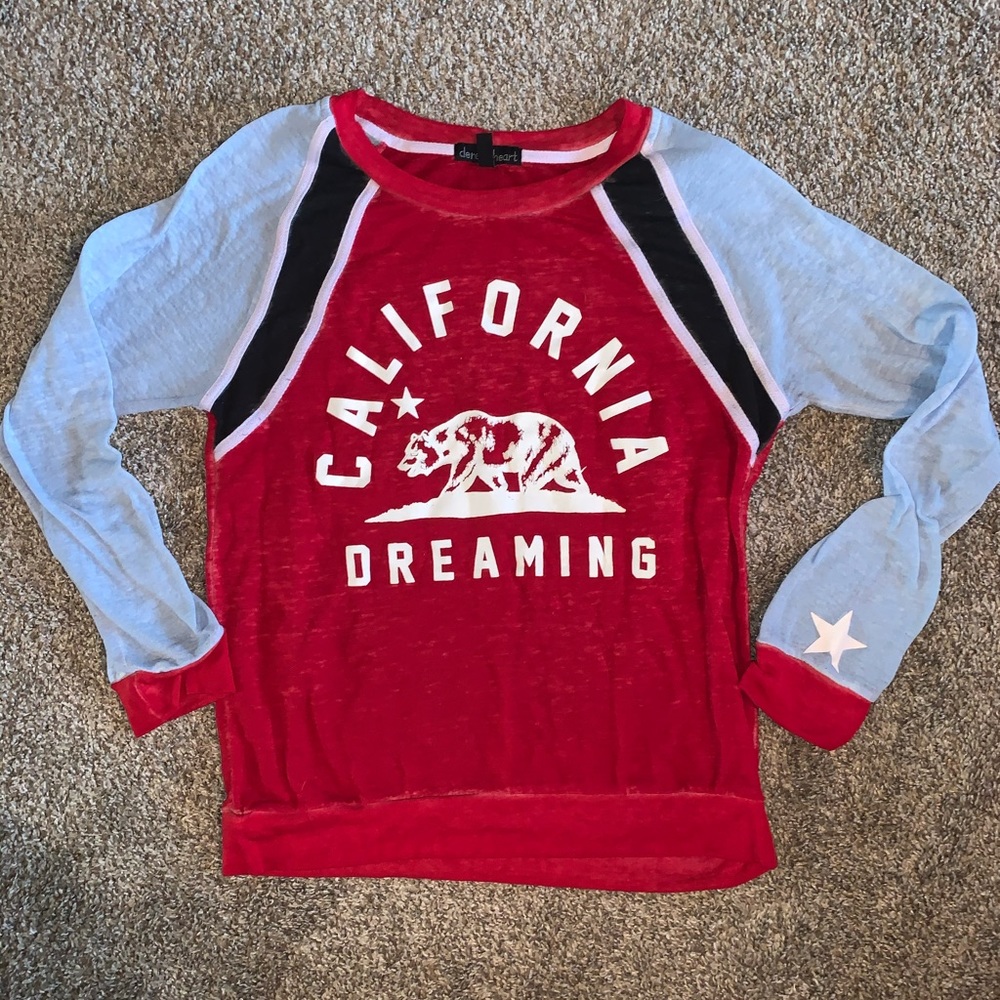 Derek heart top